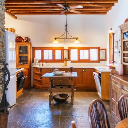 Celestina, Great For Privacy&seclusion * Chrisopigi (Sifnos)