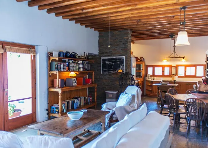 Celestina, Great For Privacy And Seclusion * Chrisopigi (Sifnos)