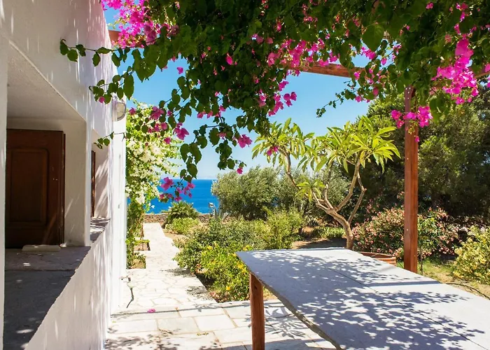 Celestina, Great For Privacy And Seclusion * Chrisopigi (Sifnos)